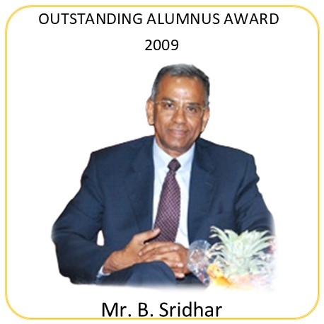 THE OUTSTANDING ALUMNUS AWARD FOR 2009